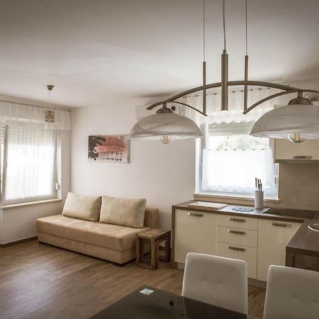 Marco Apartments Fažana Екстериор снимка